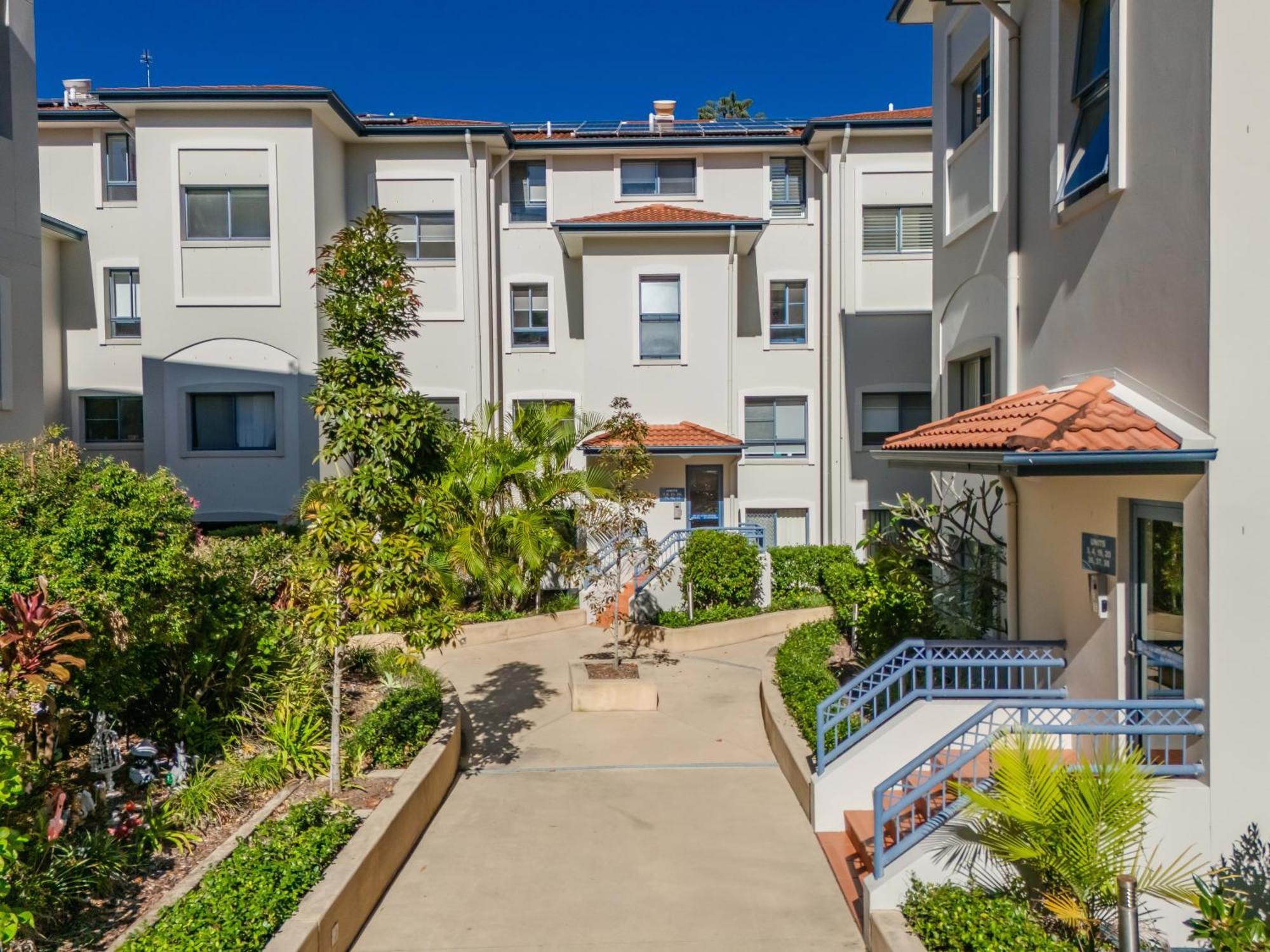 Bella Mare Coolangatta Beachside Apartments Guldkusten Exteriör bild
