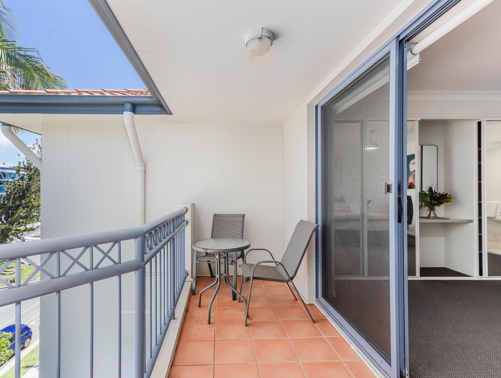 Bella Mare Coolangatta Beachside Apartments Guldkusten Exteriör bild