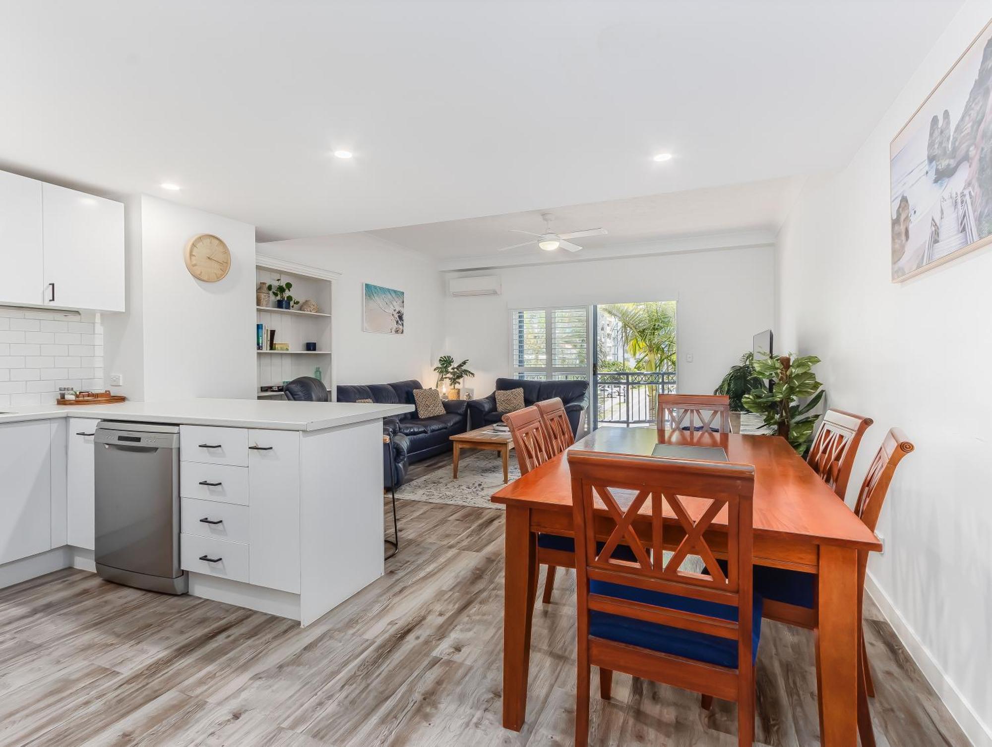 Bella Mare Coolangatta Beachside Apartments Guldkusten Exteriör bild