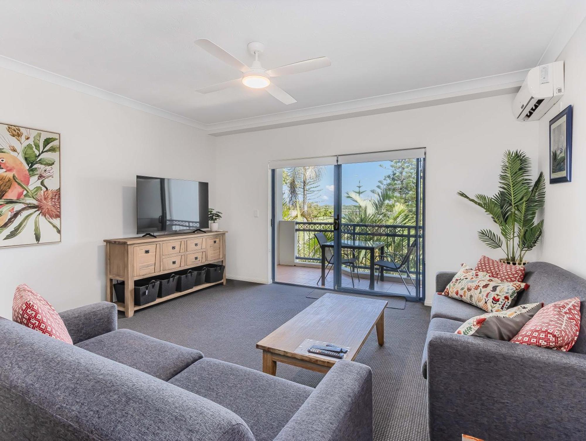 Bella Mare Coolangatta Beachside Apartments Guldkusten Exteriör bild
