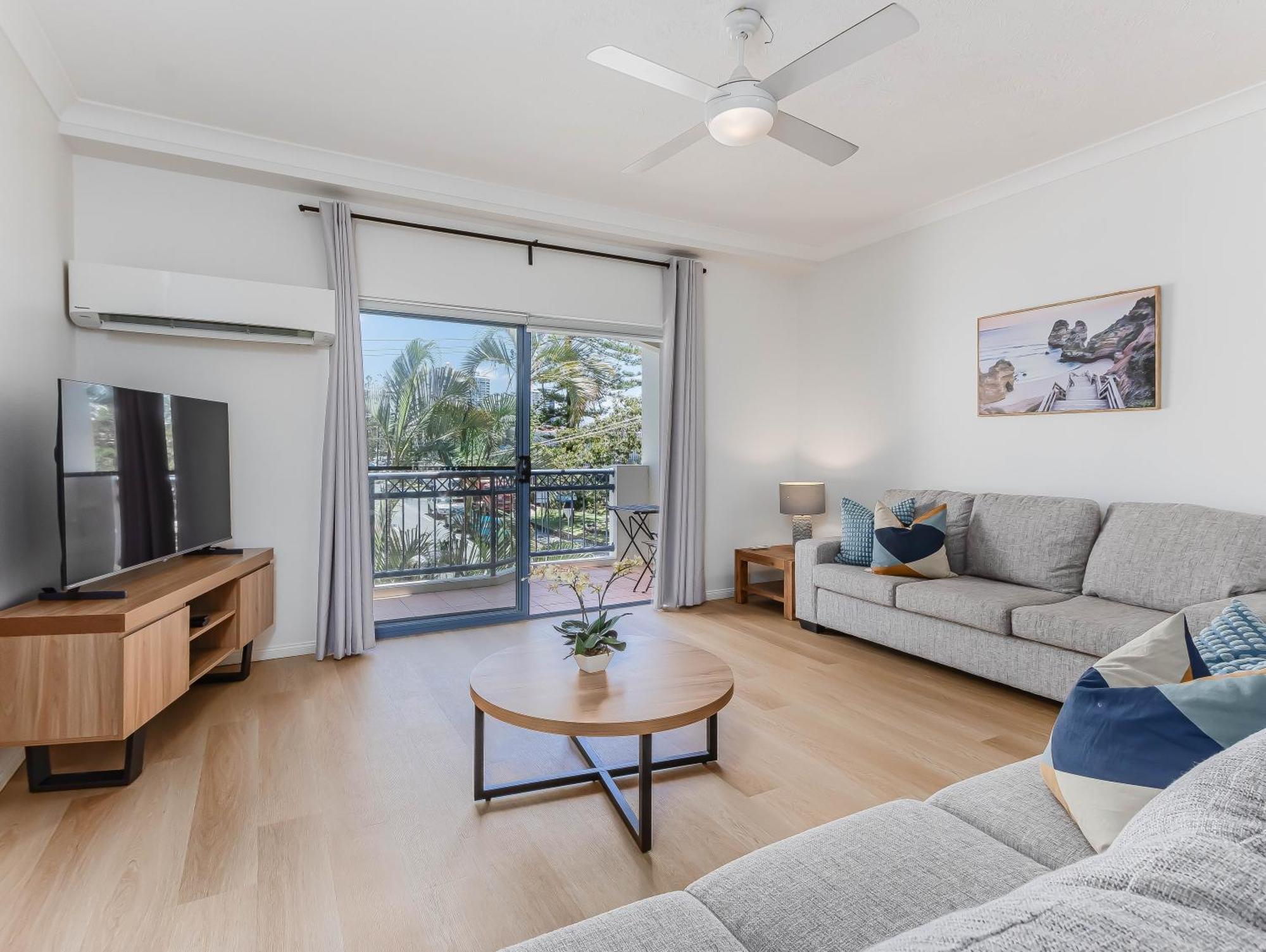Bella Mare Coolangatta Beachside Apartments Guldkusten Exteriör bild
