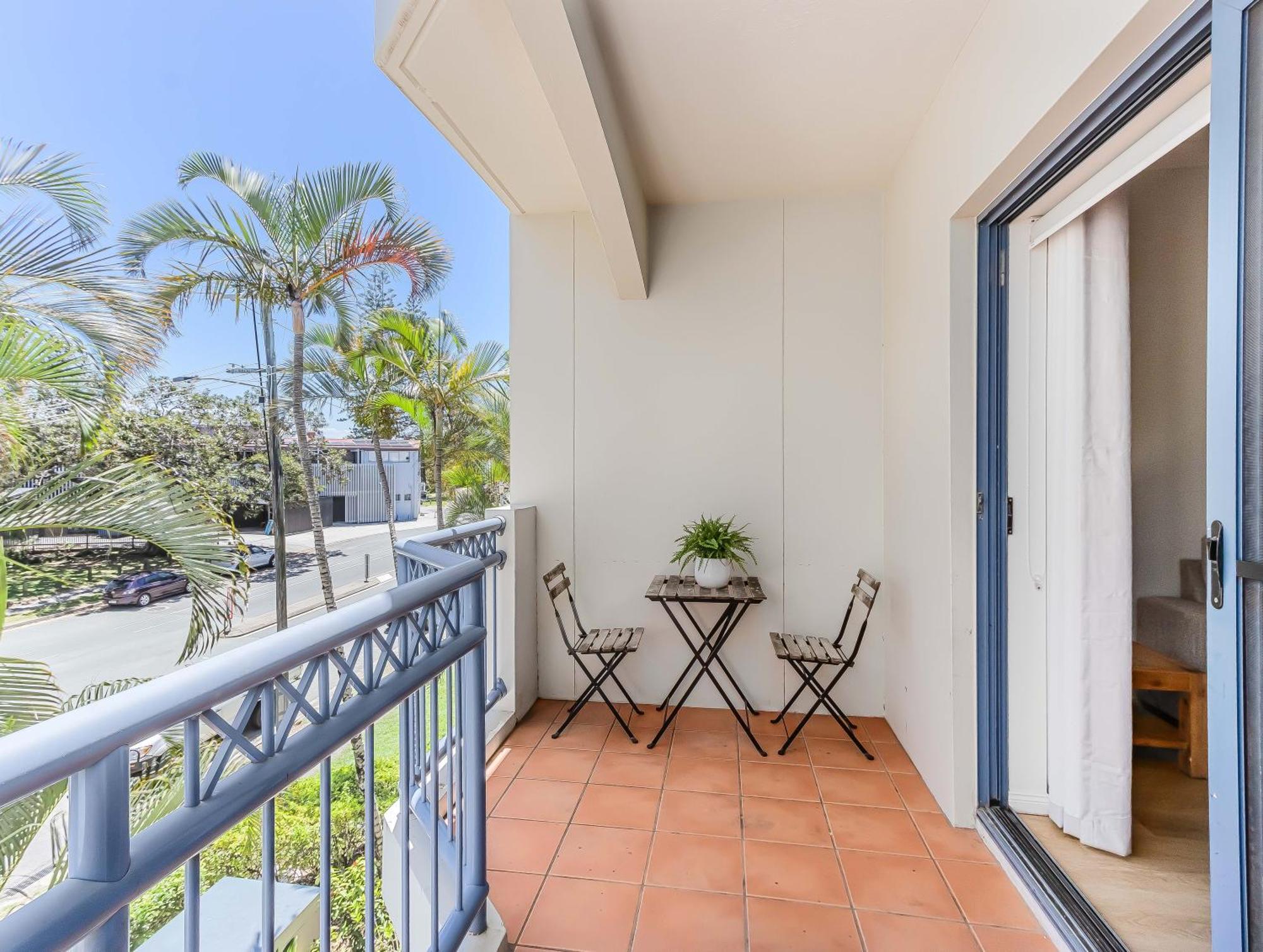 Bella Mare Coolangatta Beachside Apartments Guldkusten Exteriör bild
